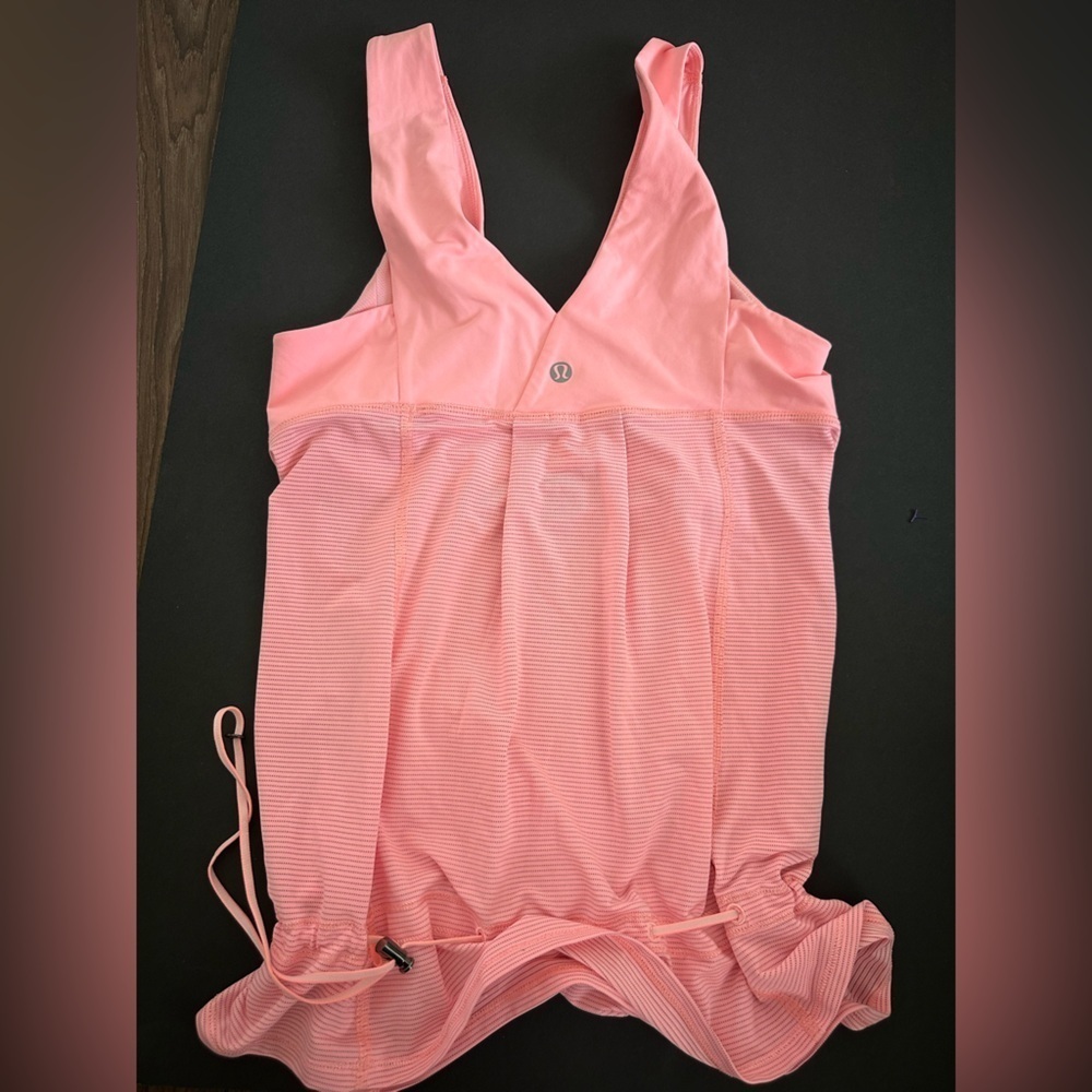 Lululemon - Tank - Picture 2 of 2
